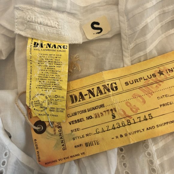 Da-Nang Embroidered Eyelet Cotton Peasant Top - Picture 8 of 8